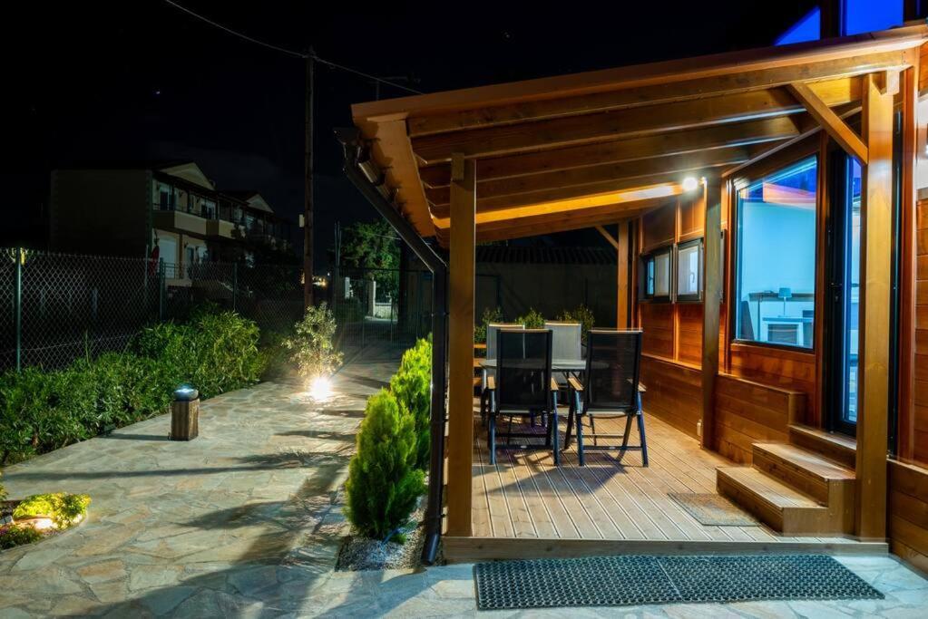 Tiny Among The Olives Chalet *