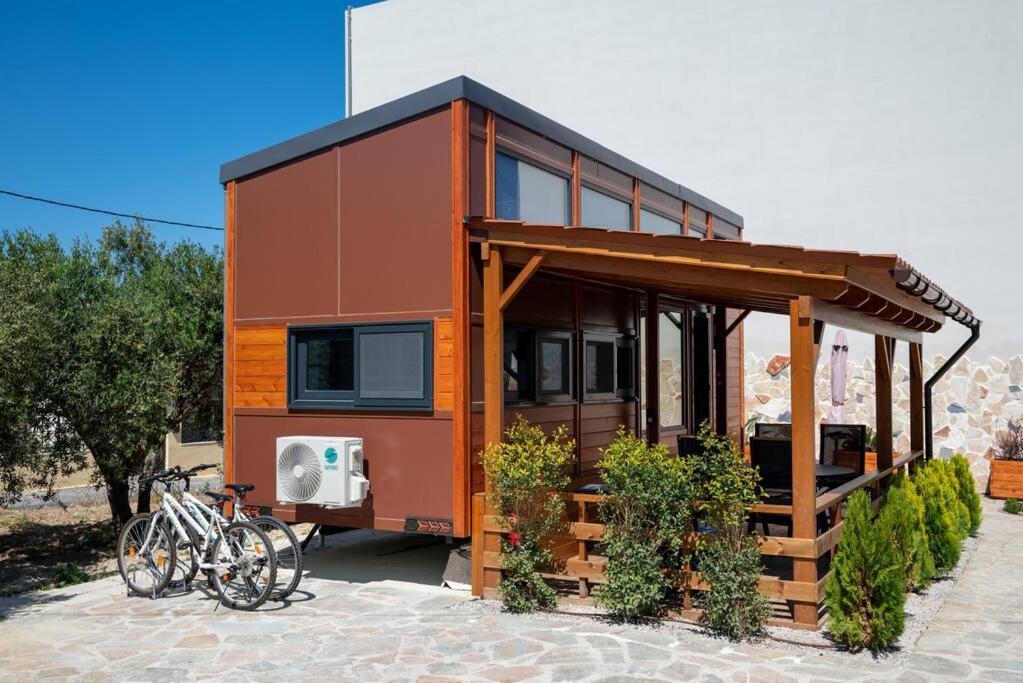 Tiny Among The Olives Chalet *
